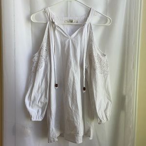 Simply Noelle Blouse